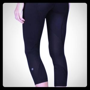 Lululemon Run: Inspire Crop II Leggings